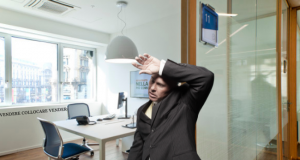 Il collega sempre al centro… ma non “al fresco”!