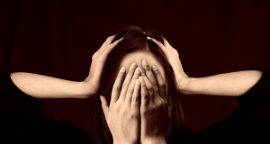 Anno nuovo, vita vecchia: riesplodono le pressioni commerciali